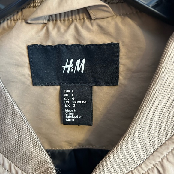 H&M Jacket - Picture 2 of 5